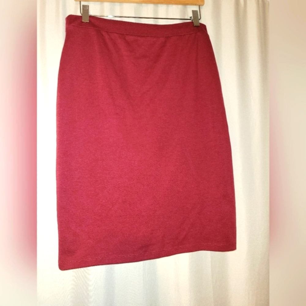 Pencil skirt